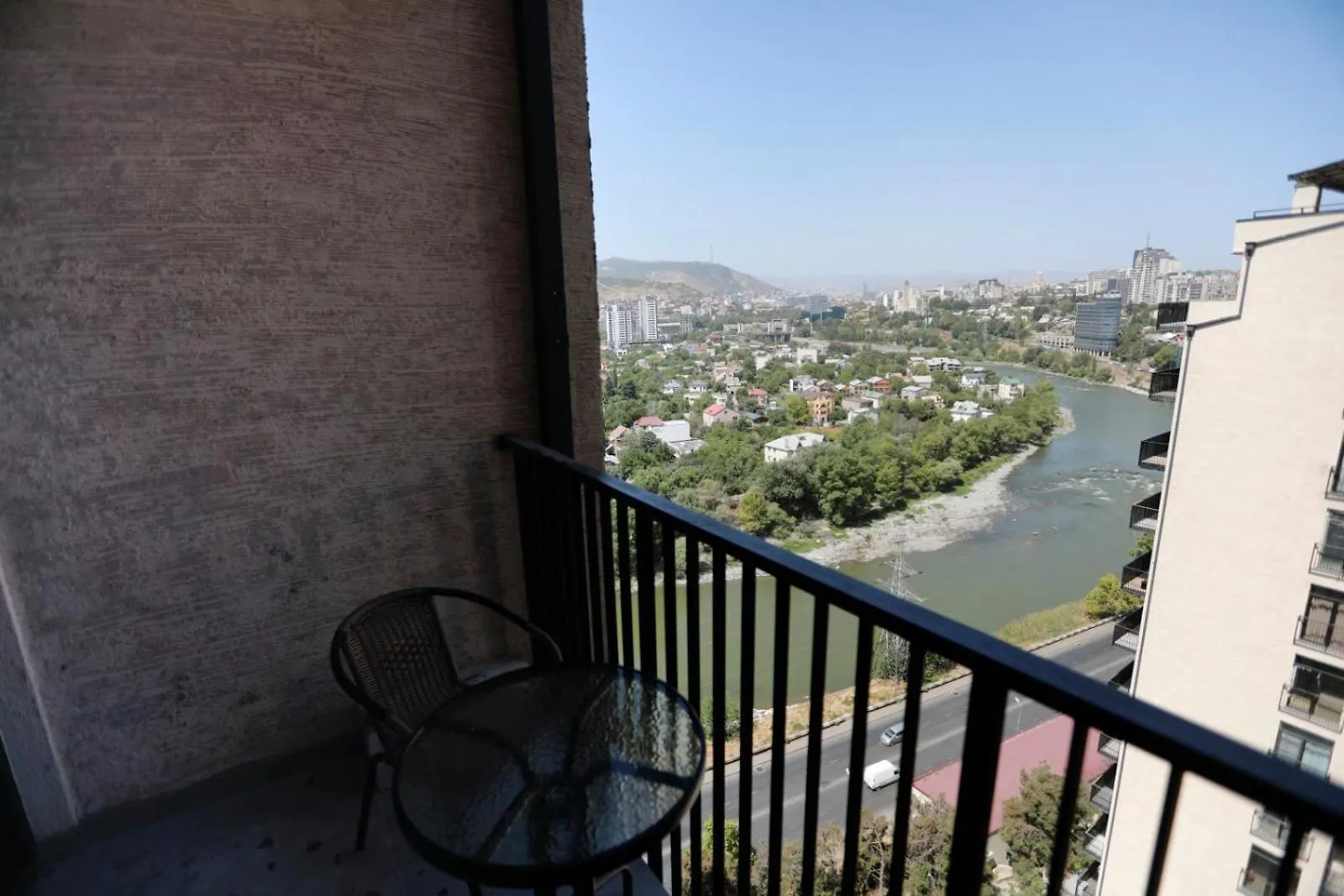 Modern And Cozy Apartment For Travelling Tbilisi Georgia